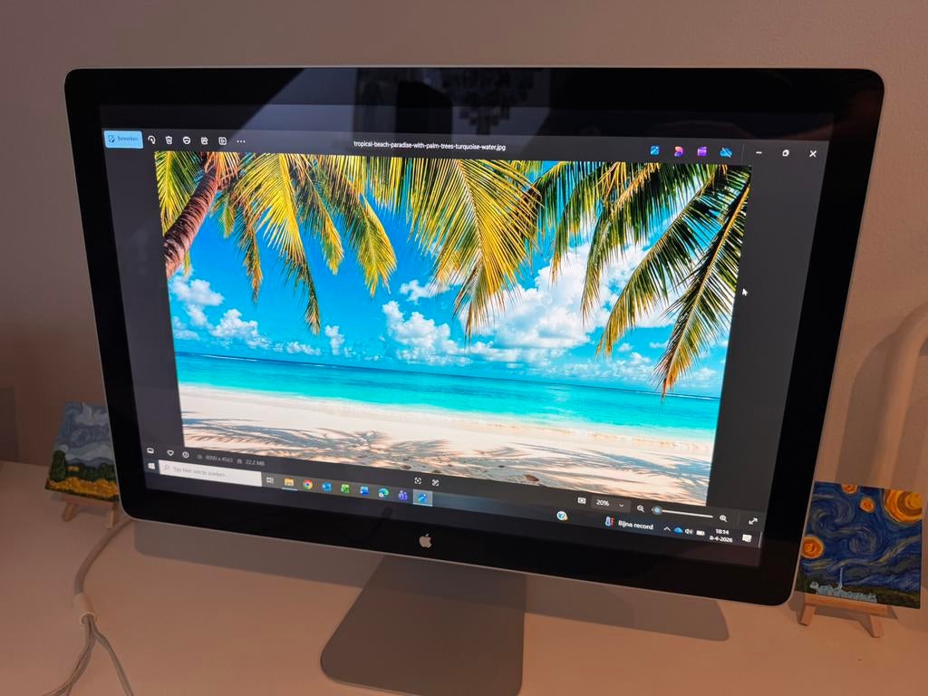 Apple Cinema Display 24”, Ophalen, Zo goed als nieuw, Onbekend, DisplayPort