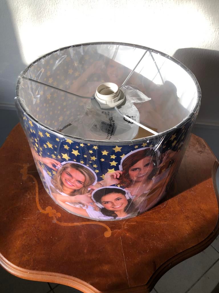 Leuke K 3 lamp nieuw met sterren en meisjes, Ophalen of Verzenden, Gebruikt