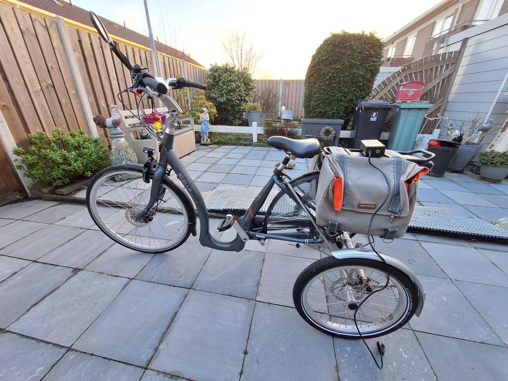 Elektrische "Stella Nantes Superior" fiets, Fietsen en Brommers, Fietsen | Driewielfietsen, Ophalen, Zo goed als nieuw