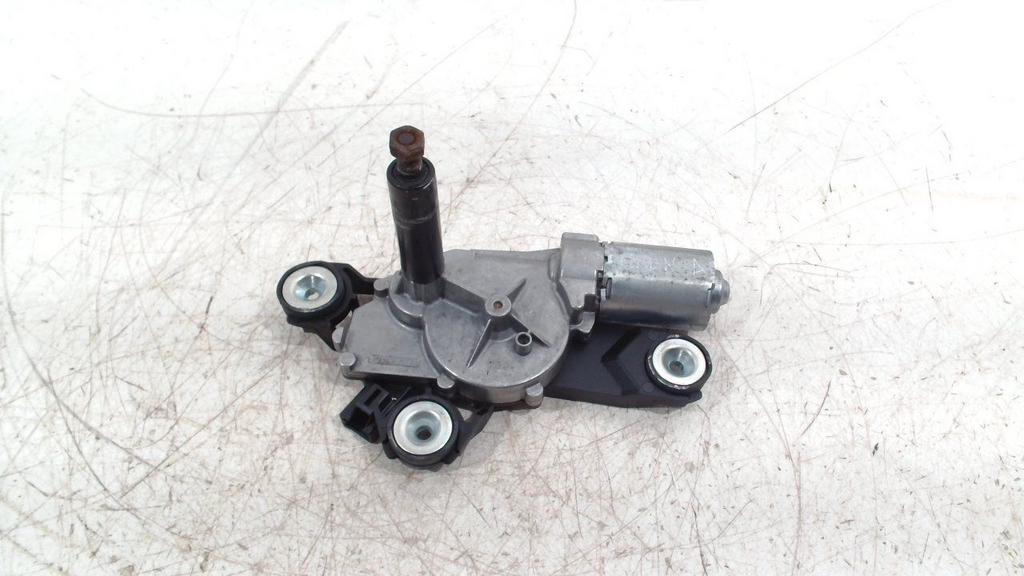 Ruitenwissermotor achter Ford Focus, Onderdelen@venauto.nl, Van der Ven Autorecycling B.V., Gebruikt, Ettenseweg 76, 4706 PB Roosendaal, The Netherlands