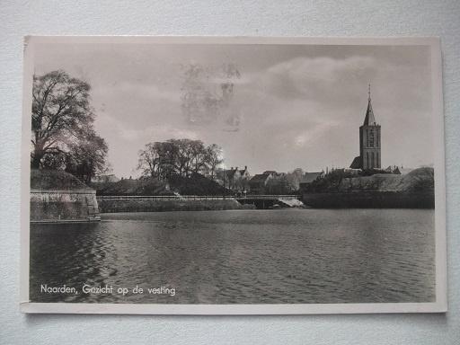 P97 Naarden - Gezicht op de vesting - 1953, Verzenden, 1940 tot 1960, Gelopen, Noord-Holland
