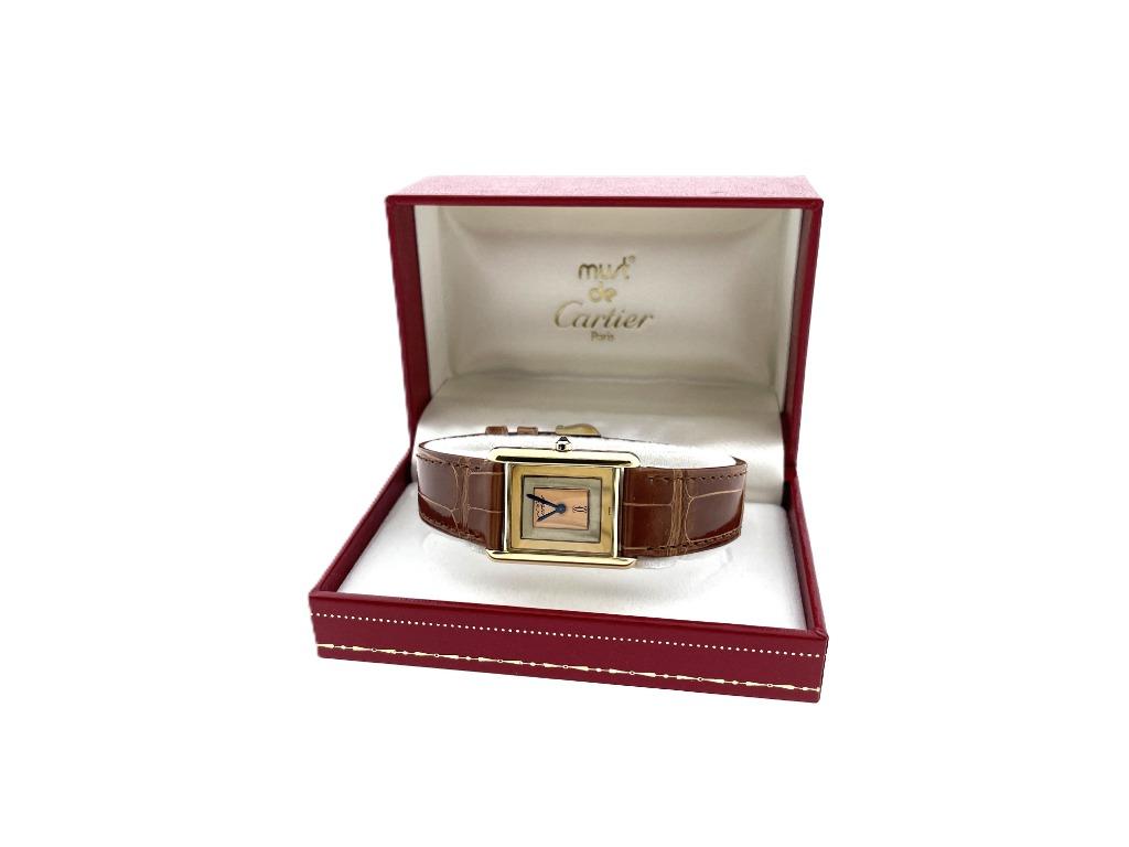 Must de Cartier Tank Rectangle Trinity Dial Large Quartz, Overige merken, Leer, Cartier, Polshorloge