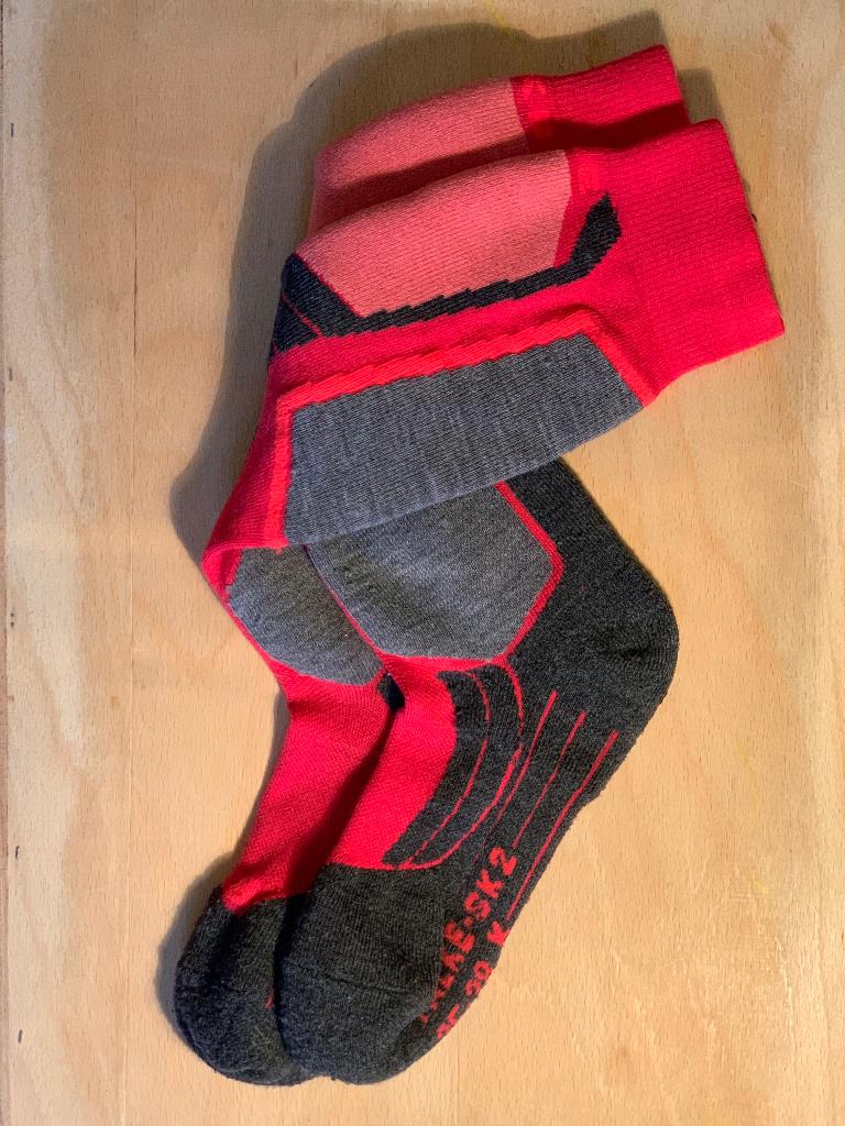 Skisokken Falke Rose maat 35-38, +1 paar gratis, Sport en Fitness, Skiën en Langlaufen, Zo goed als nieuw, Kleding, Skiën, Overige merken