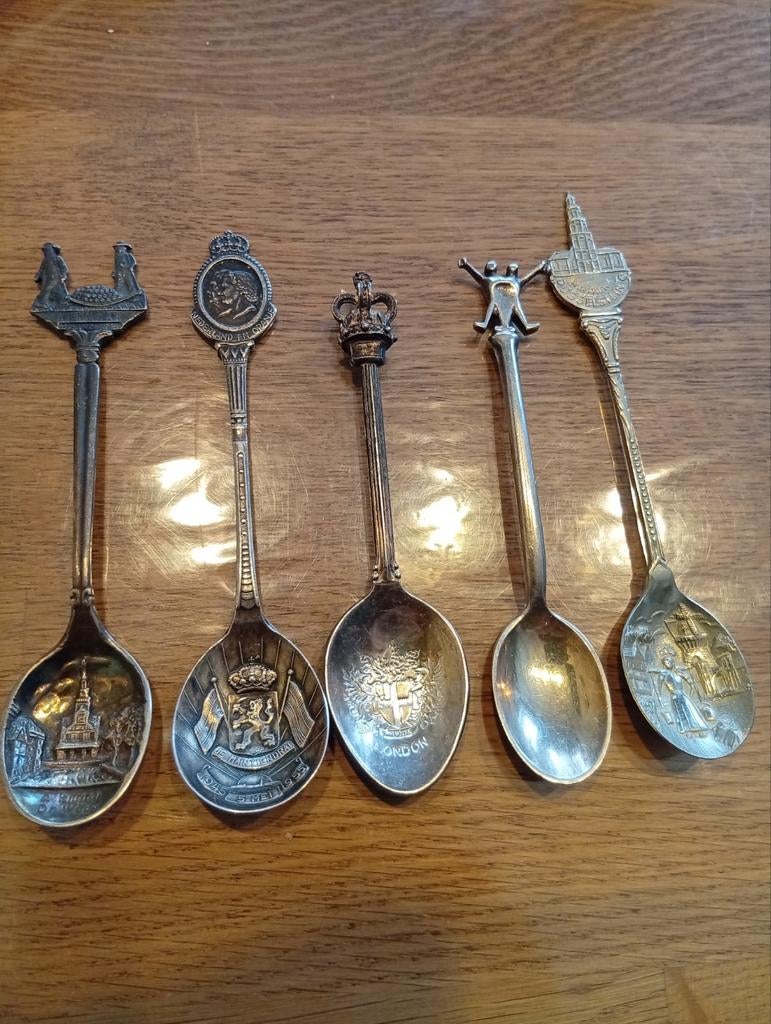 Verzameling van 5 oude souvenir lepeltjes, Antiek en Kunst, Antiek | Bestek, Ophalen of Verzenden