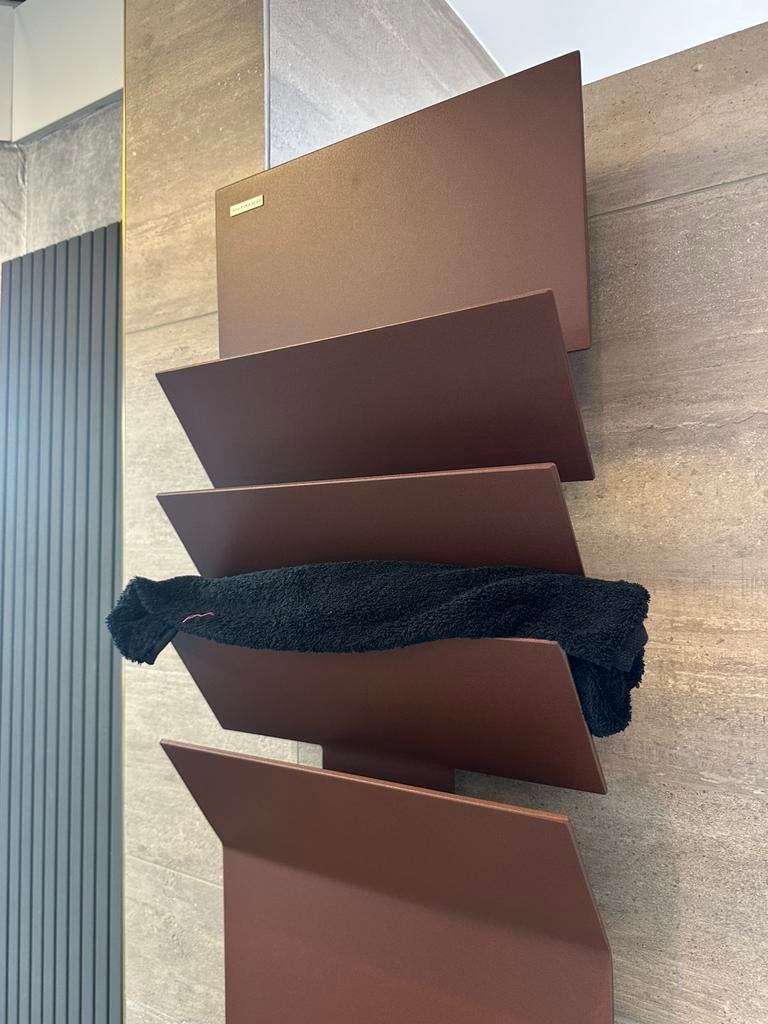 Instamat CV radiator  171x 35 cm 290 watt, Ophalen, Zo goed als nieuw, Radiator, 30 tot 80 cm