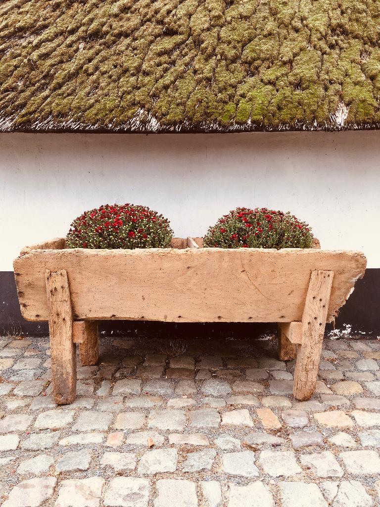 Héél oude authentieke voedertrog uit boerderij, Ophalen