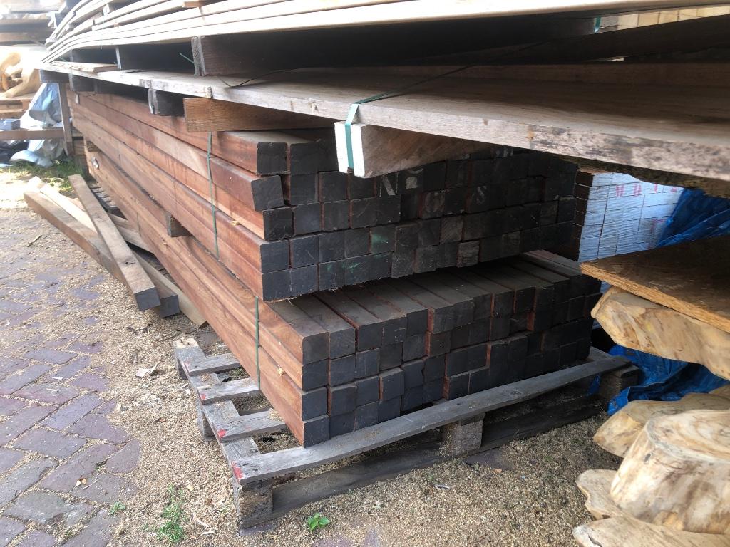 Hardhouten palen 4 meter superstrak tuinpalen, Ophalen, Palen, Nieuw, Hardhout