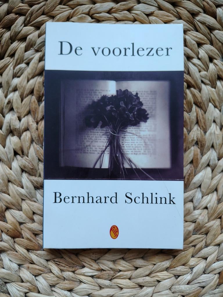 Bernhard Schlink - De voorlezer, Boeken, Ophalen of Verzenden, Gelezen