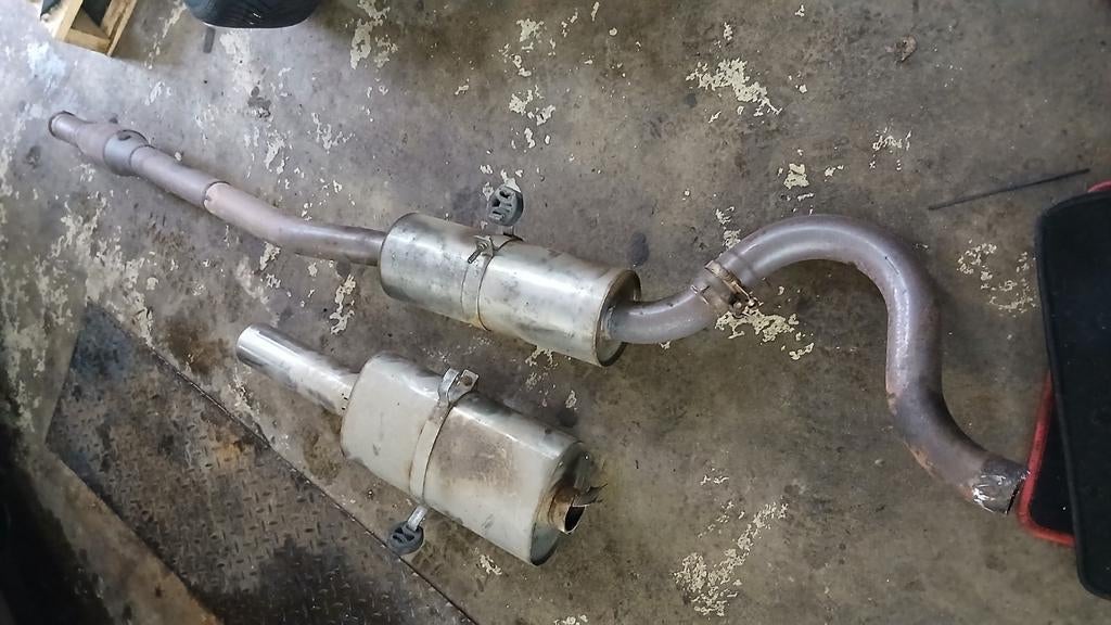 Roestvrijstalen uitlaatset Volvo 940, Ophalen