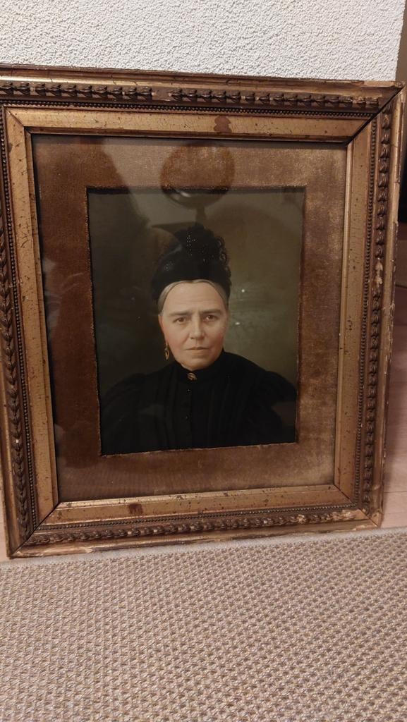 Portret schilderij antiek 48x42, Ophalen