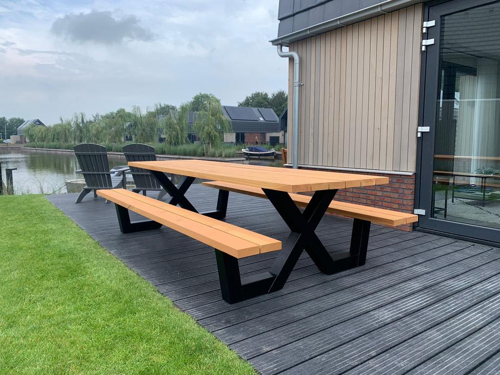 Picknicktafel Douglas & Staal, Ophalen, Loswal 12, Info@oosten-eiken.nl, Nieuw