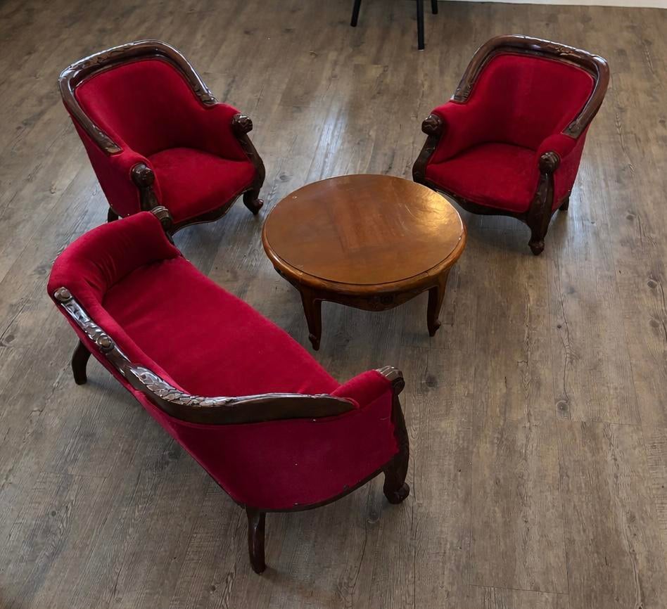 Engelse kindermeubeltjes, Ophalen