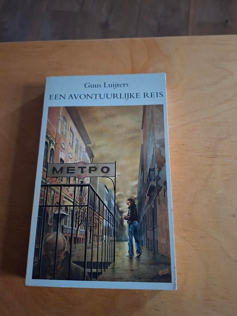 Een avontuurlijke reis - Guus Luijters, Ophalen of Verzenden, Gelezen, Guus Luijters