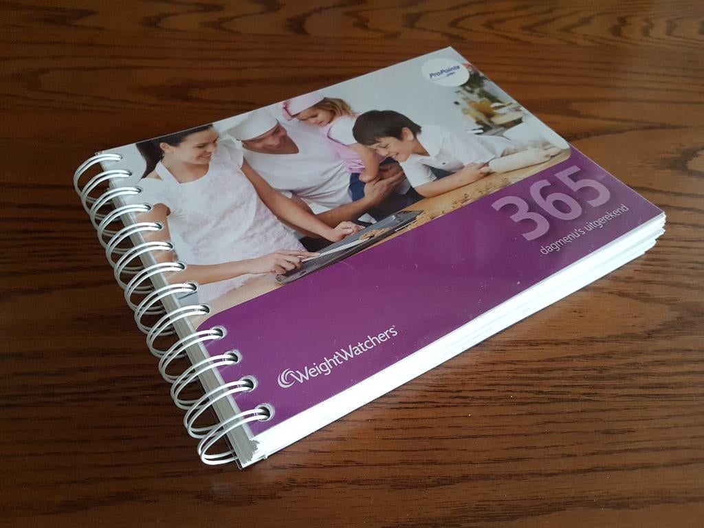 WEIGHT WATCHERS: 365 dagmenu’s uitgerekend, Ophalen of Verzenden, Gelezen, Dieet en Voeding