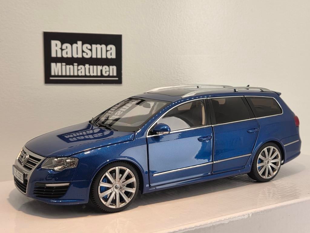 Volkswagen Passat R36 - Biscay Blue - 1:18 NZG, Auto, Nieuw, Ophalen of Verzenden, NZG