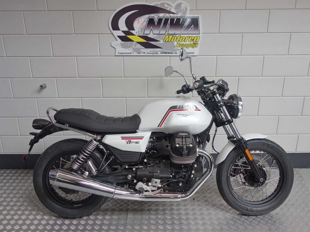 MOTO GUZZI V 7 SPECIAL (2026)