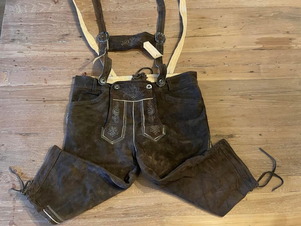 Tiroler Suede Broek met Blouse, Ophalen, Zo goed als nieuw, Overige maten, Bruin