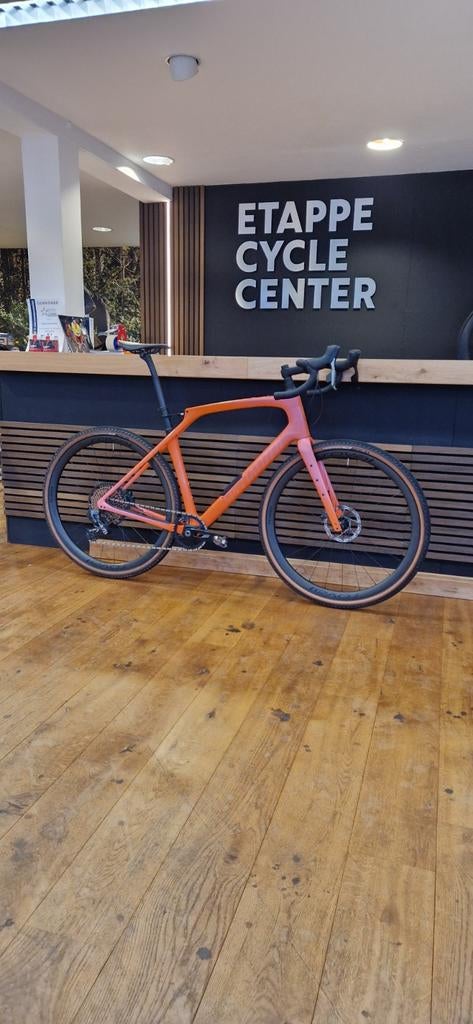 Specialized Diverge XL, 28 inch, Carbon, Info@s, Zo goed als nieuw