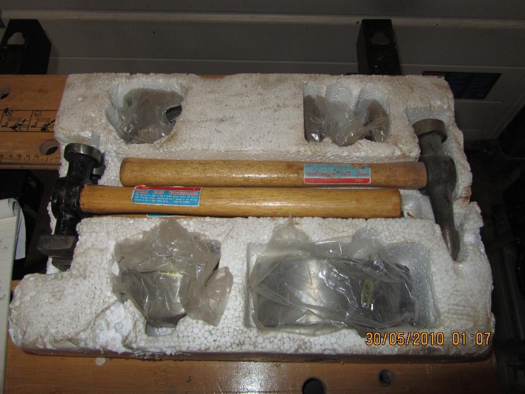 Uitdeukset, Ophalen, Zo goed als nieuw