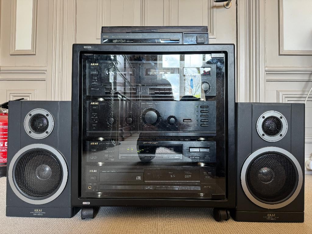 AKAI Vintage Stereo Toren Set Platenspeler Cassettedeck '90, Ophalen, Gebruikt, Losse componenten, Tuner of Radio