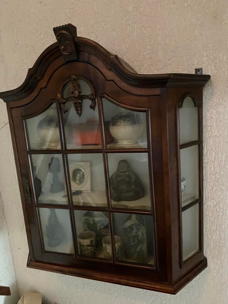 Vintage hangend vitrinekastje, Huis en Inrichting, Kasten | Vitrinekasten, Ophalen, 50 tot 100 cm, Minder dan 100 cm, 25 tot 50 cm