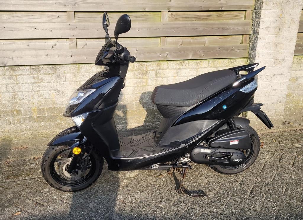 Agm brash50 zo goed als nieuw!, Ophalen, Zo goed als nieuw, Benzine, AGM