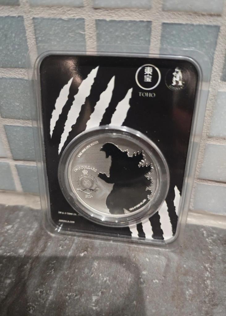 Zeldzaam Godzilla Rodan 1 oz 999 puur zilver van Niue, Ophalen of Verzenden, Zilver
