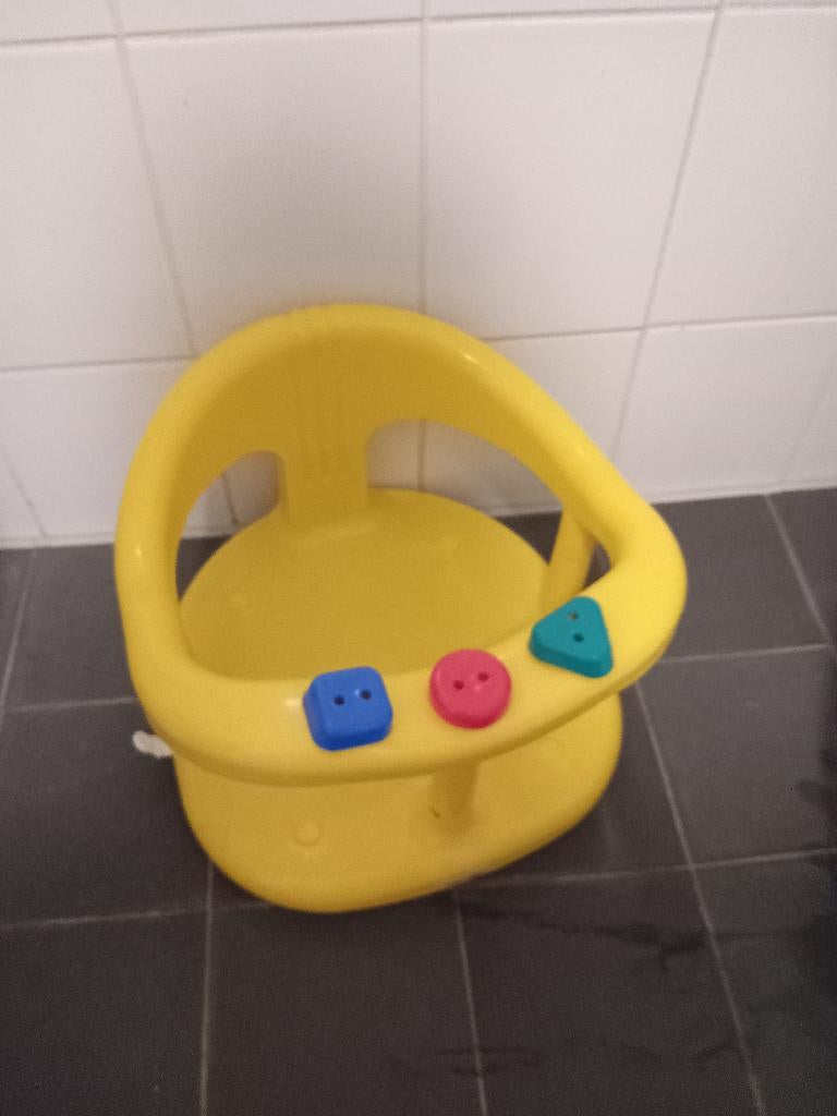 Bad zitje, Ophalen, Zo goed als nieuw, Badzitje of Badring, Overige merken