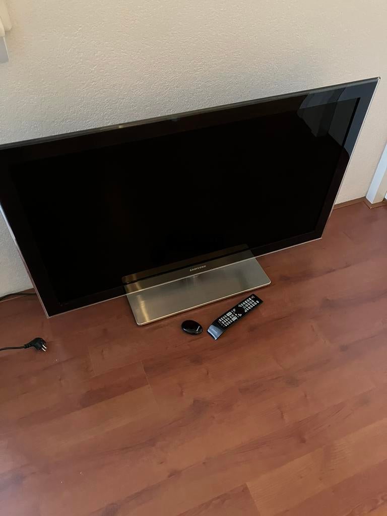 Samsung tv televisie van €300 nu €135!! 📺📺📺, Ophalen, 50 Hz, Zo goed als nieuw, Samsung