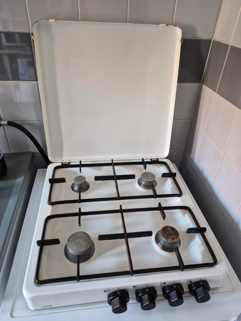 Etna 4-pits gasfornuis met deksel - Wit, Ophalen, Gebruikt, 4 kookzones, Gas
