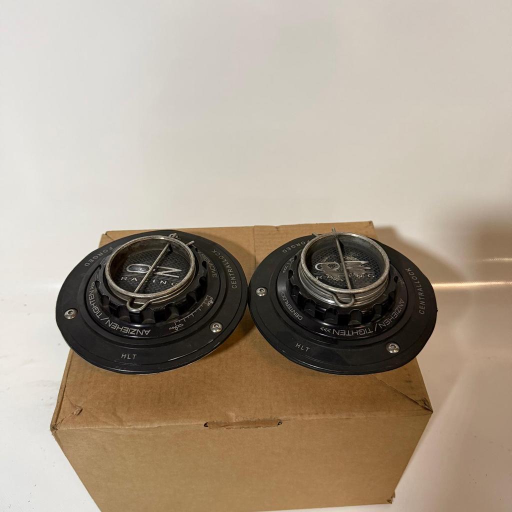 Set van 2 oz centercaps, Auto diversen, Wieldoppen, Ophalen of Verzenden, Zo goed als nieuw