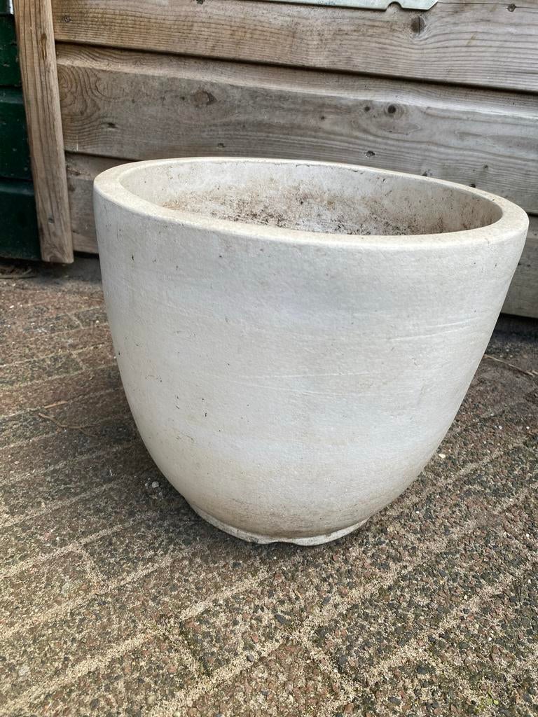 Witte bloempot voor binnen of buiten, 25 tot 40 cm, Gebruikt, Rond, Binnen