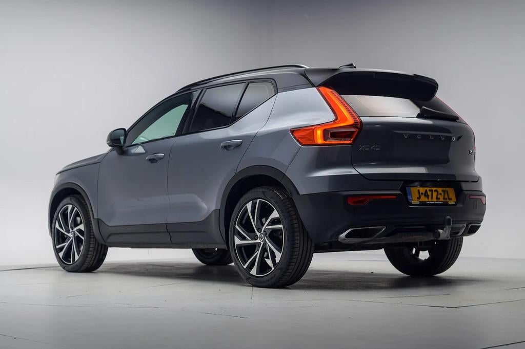 Volvo XC40 2.0 T4 R-Design Aut. [ Panorama Harman/Kardon Nav, 15 km/l, 1969 cc, Bedrijf, SUV of Terreinwagen