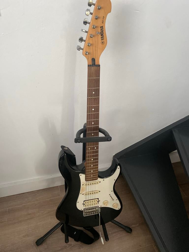 Yamaha EG 112 elektrische gitaar - Zwart, Ophalen, Gebruikt, Solid body, Overige merken