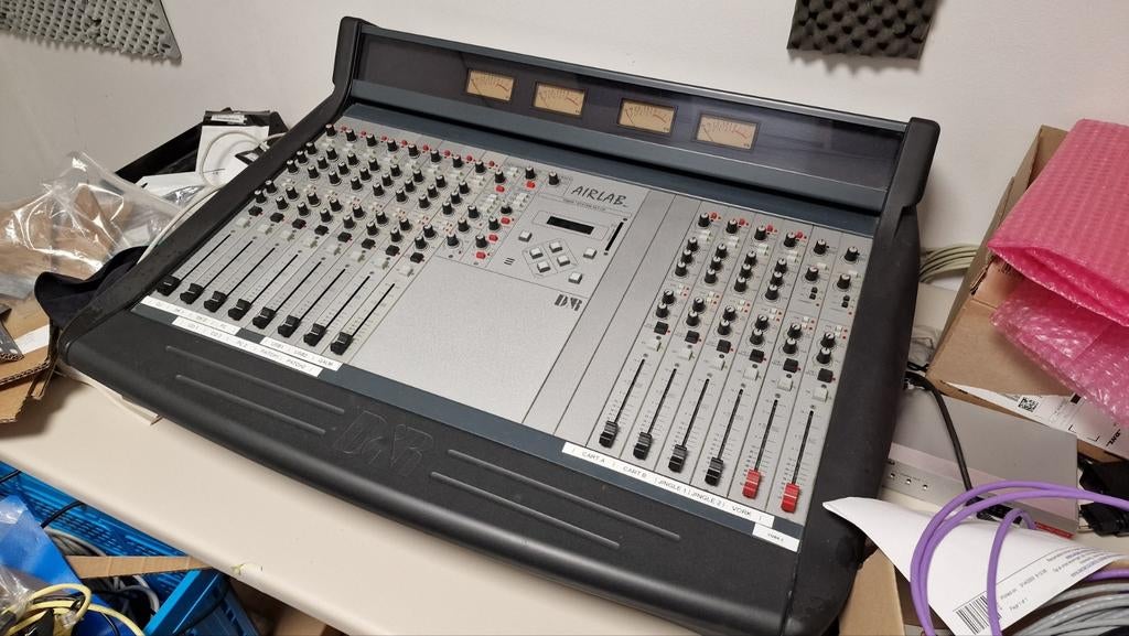 D&R Airlab MK2 analoge broadcast mengtafel, Ophalen, Gebruikt