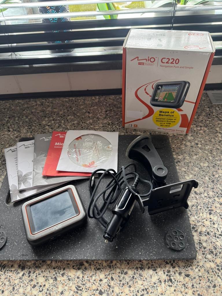 Mio navigatie, Auto diversen, Ophalen, Zo goed als nieuw