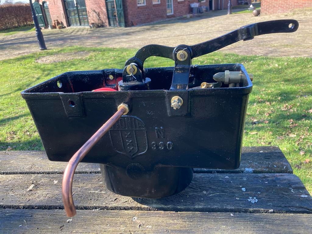 Stortbak wc gerestaureerd, Ophalen, Zo goed als nieuw, Toilet