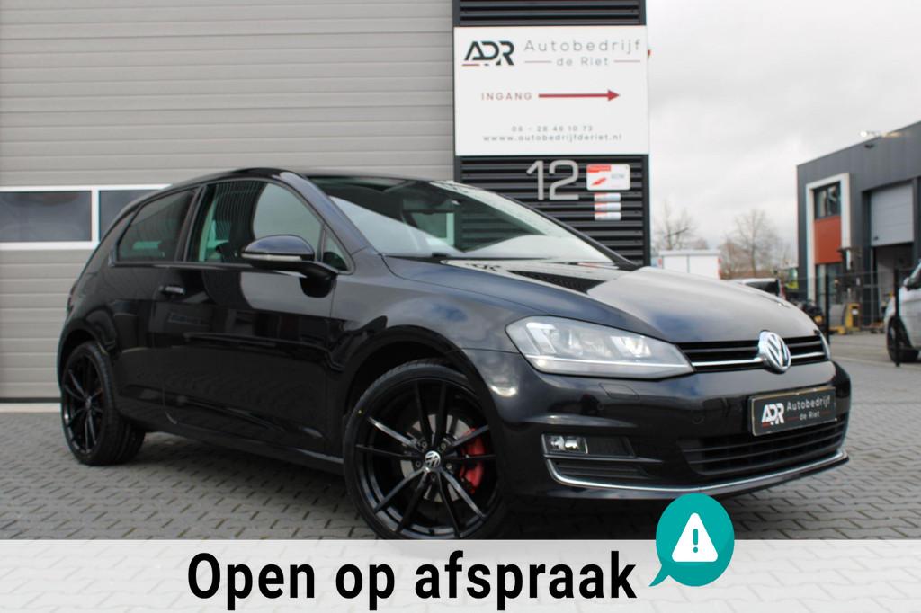 Volkswagen Golf 1.4 TSI Highline / 19''Pretoria / Xenon / PD, Voorwielaandrijving, Gebruikt, Zwart, 4 cilinders