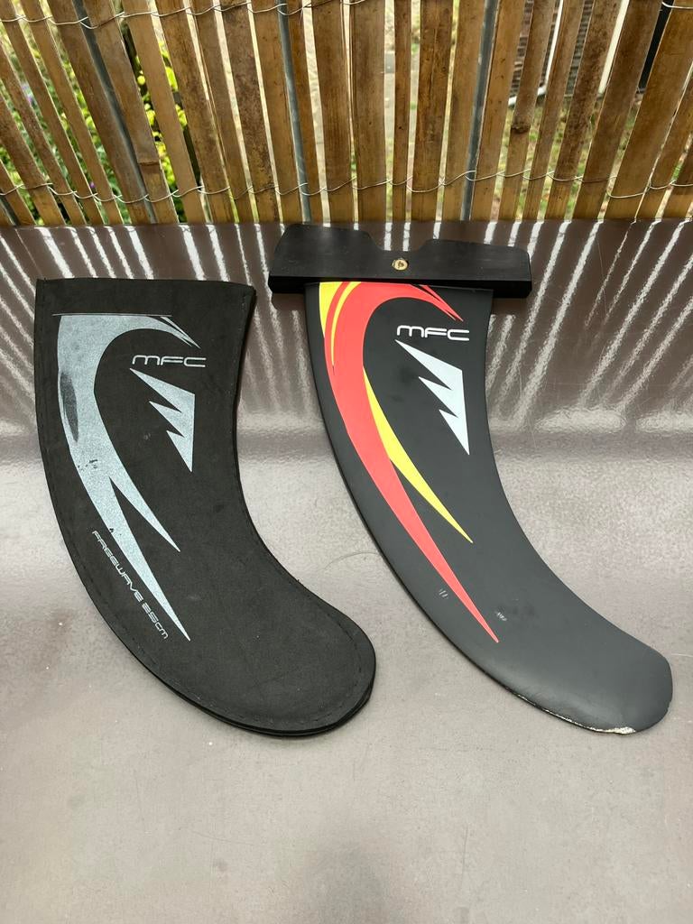 MFC freewave 25cm vin / powerbox, Watersport en Boten, Windsurfen, Ophalen of Verzenden, Gebruikt, Overige typen, Minder dan 5 m²