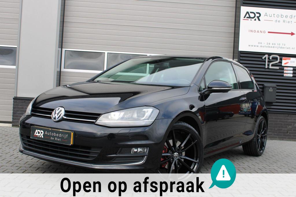 Volkswagen Golf 1.4 TSI Highline / 19''Pretoria / Xenon / PD, Voorwielaandrijving, Gebruikt, Zwart, 4 cilinders