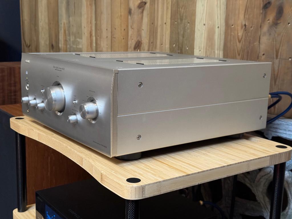 Denon PMA 2000 AE, Gebruikt, 120 watt of meer, Stereo, Ophalen