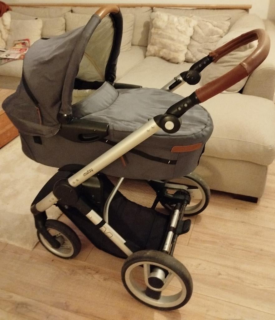 Mutsy Evo 3 in 1 kinderwagen., Ophalen, Mutsy, Met reiswieg