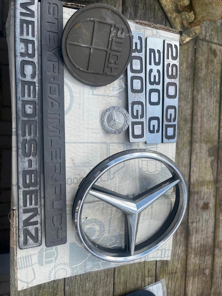 Diverse typeplaatjes Mercedes Puch G klasse vanaf €25, Ophalen, Gebruikt, Mercedes-Benz