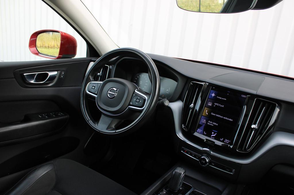 Volvo XC60 2.0 Recharge T6 AWD R-Design | Incl. 12 maanden g, Auto's, Automaat, 12 maanden, Gebruikt, Leder en Stof