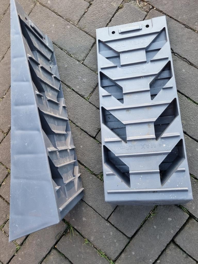 Fiamma level pro  set 2 levellers, Ophalen of Verzenden