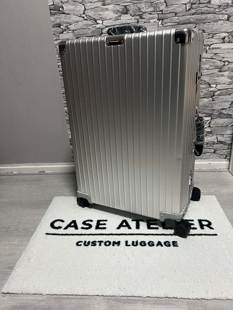 Rimowa Classic 26-inch (66 cm), Overige materialen, Ophalen of Verzenden, Zo goed als nieuw, Wieltjes