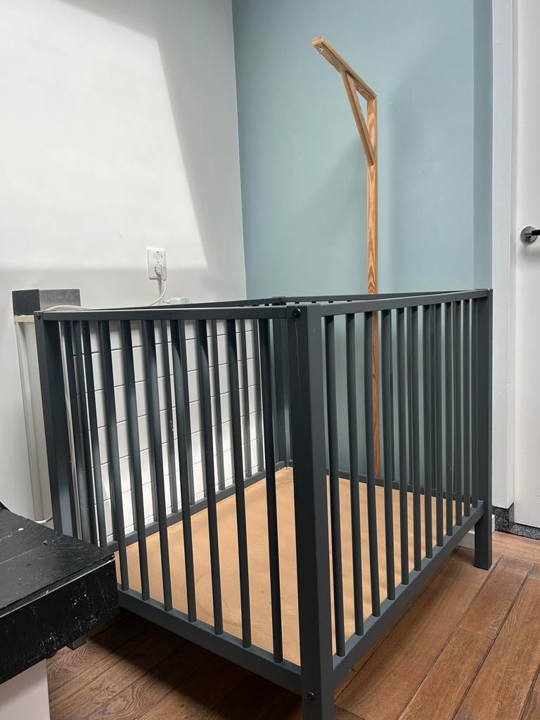 Box - gratis af te halen, Ophalen, Zo goed als nieuw