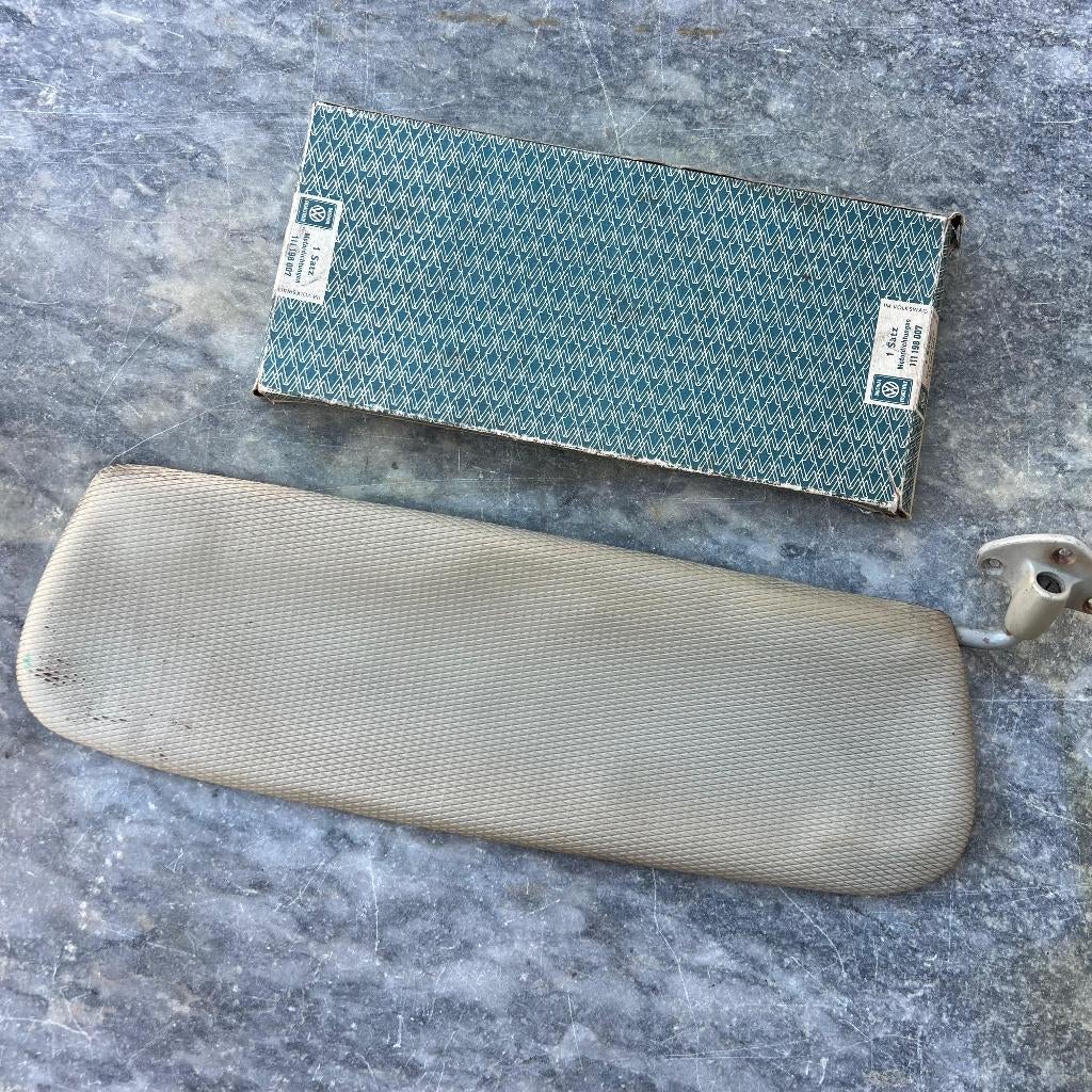 VW Split Bus Zonneklep Diamantkruis 59-61, Auto diversen, Auto-accessoires, Gebruikt, Ophalen of Verzenden