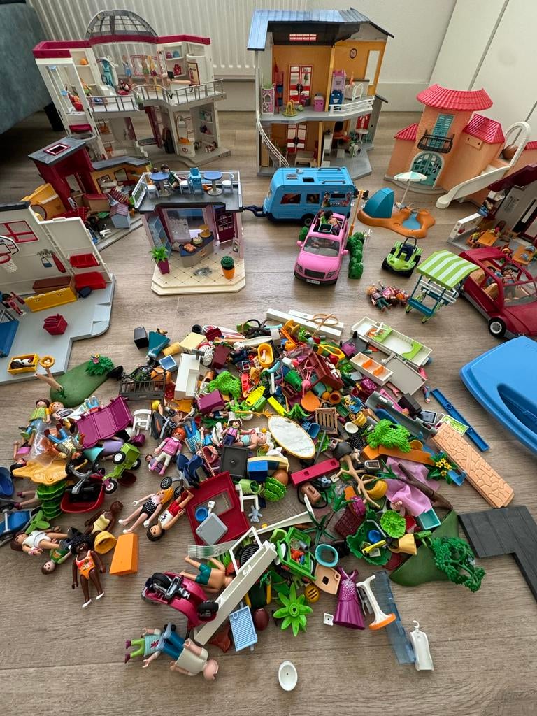 Playmobil, 11 complete setjes oa spaanse villa nieuwstaat, Ophalen, Zo goed als nieuw, Complete set