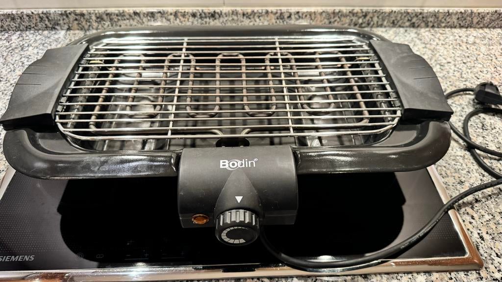 Bodin elektrische BBQ met accessoires, Ophalen, Gebruikt